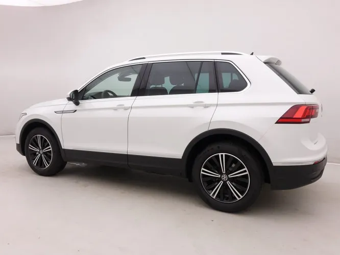 Volkswagen Tiguan 2.0 TSi 179 DSG 4Motion Comfortline + GPS + Virtual + LED Lights + Nizza18 Image 3