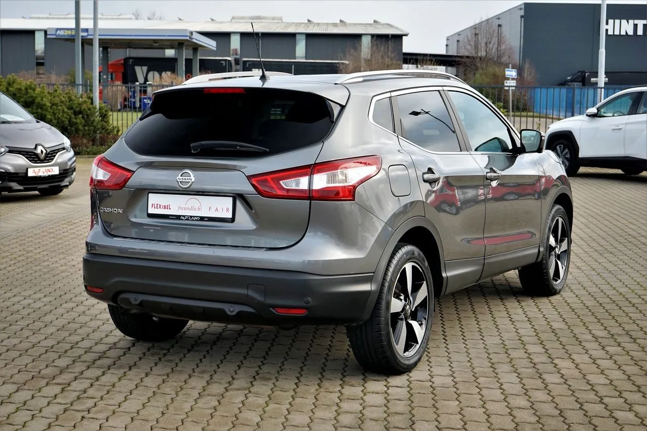 Nissan Qashqai 1.2 DIG-T...  Image 4