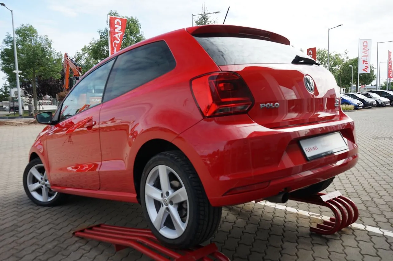 Volkswagen Polo 1.2 TSI Tempomat Bluetooth...  Image 4