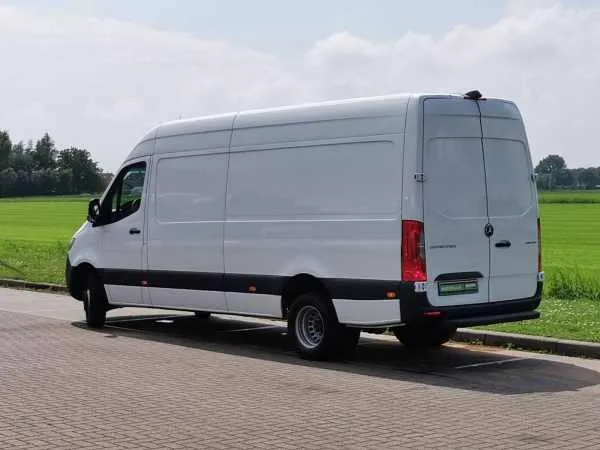 Mercedes-Benz Sprinter 516 CDI Image 5