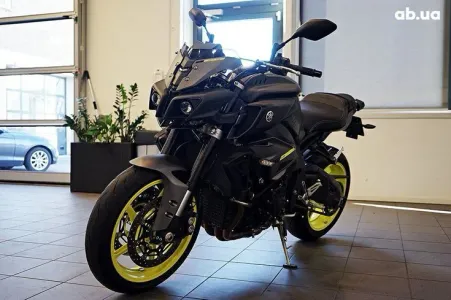 Yamaha MT